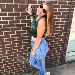 Meet your Posher, Katharine